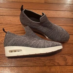 DKNY slip on platform sneakers